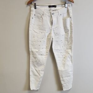 one 5 one Women's White Skinny Jeans with Studs